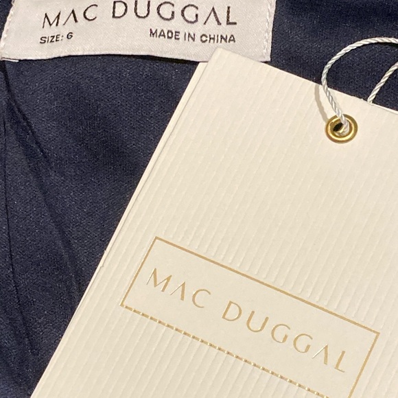 NWT MacDuggal Midnight Embellished V Neck Puff Sleeve A-line Gown - Sz 6 - Picture 8 of 9